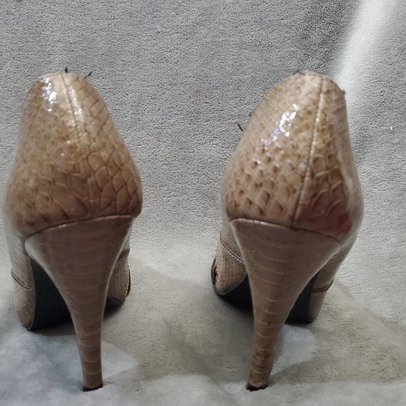 Apt 9  Reptile Stiletto Heels in Lipstick Taupe Size 9M - Picture 7 of 14